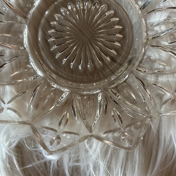 Vintage Federal Clear Glass Flower Petal 5.75” Plate - Picture 4 of 5